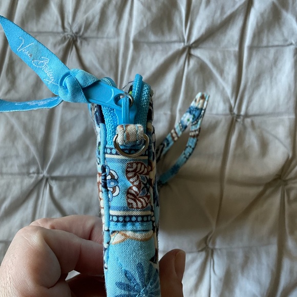 Vera Bradley pouch - Picture 5 of 13